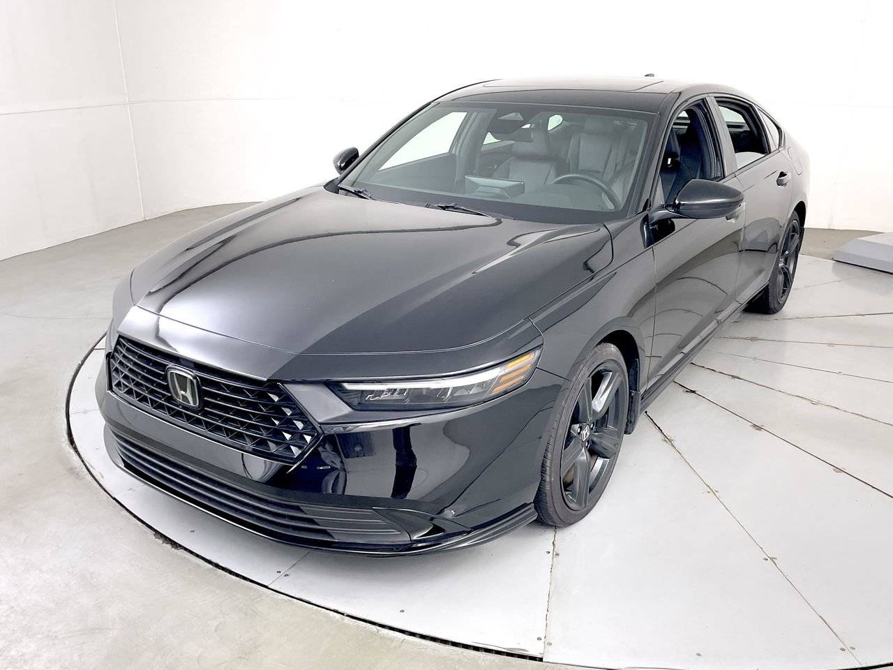 2024 Honda Accord Hybrid Sport-L — Sedan — 6,316 mi — Hampstead, MD