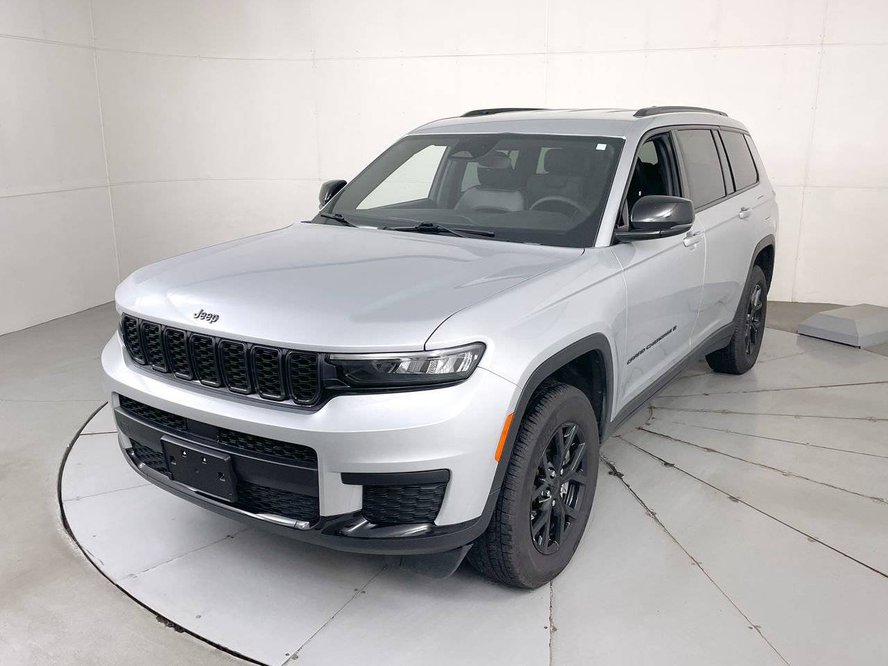2024 Jeep Grand Cherokee Altitude — SUV — 35,828 mi — Hampstead, MD