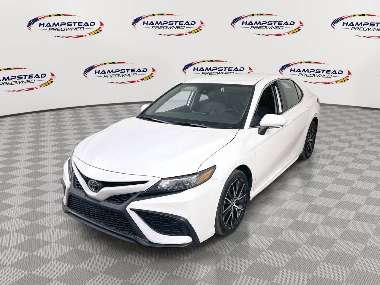 2023 Toyota Camry SE — Sedan — 31,957 mi — Hampstead, MD
