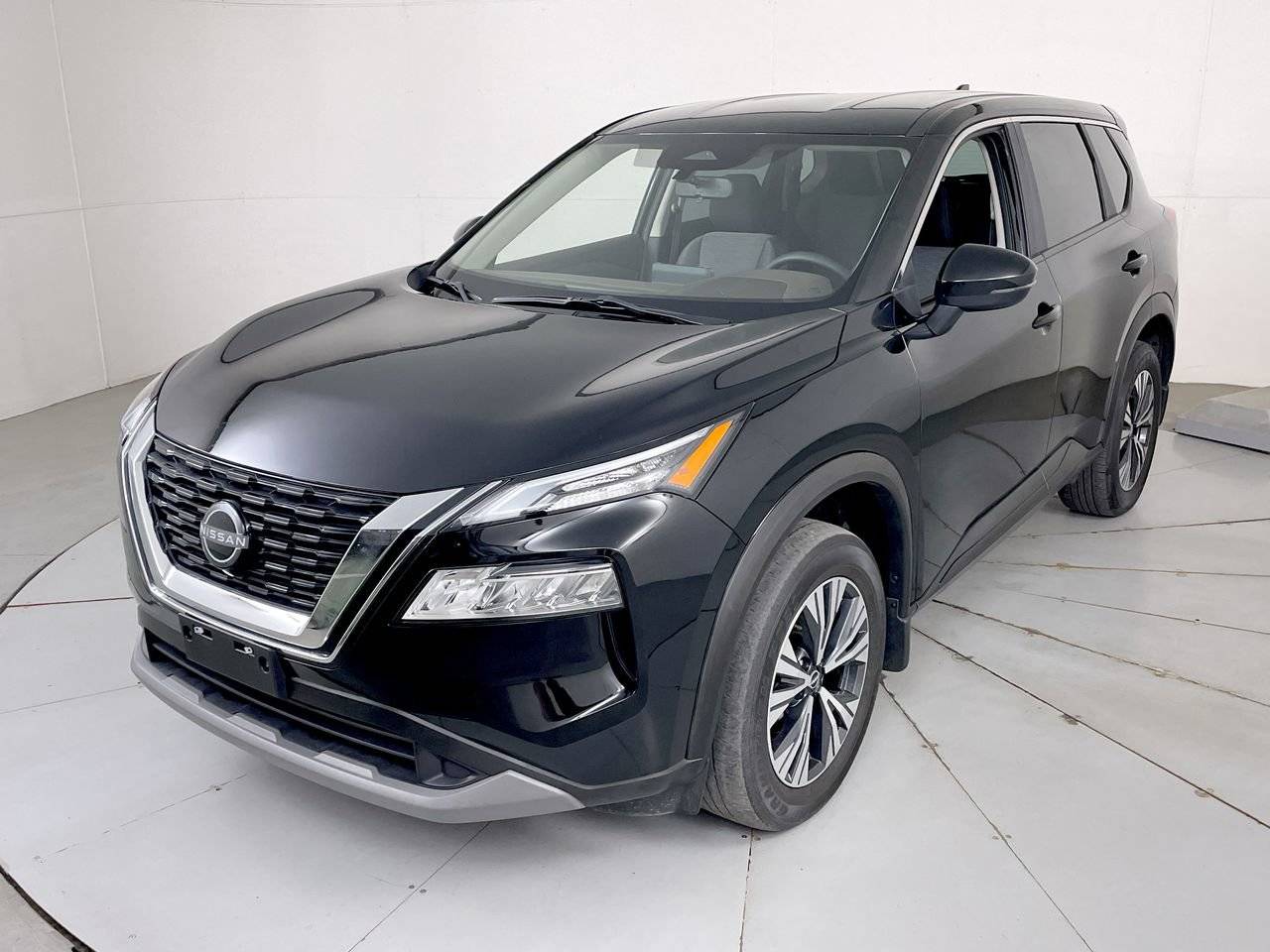 2023 Nissan Rogue SV — SUV — 16,737 mi — Hampstead, MD