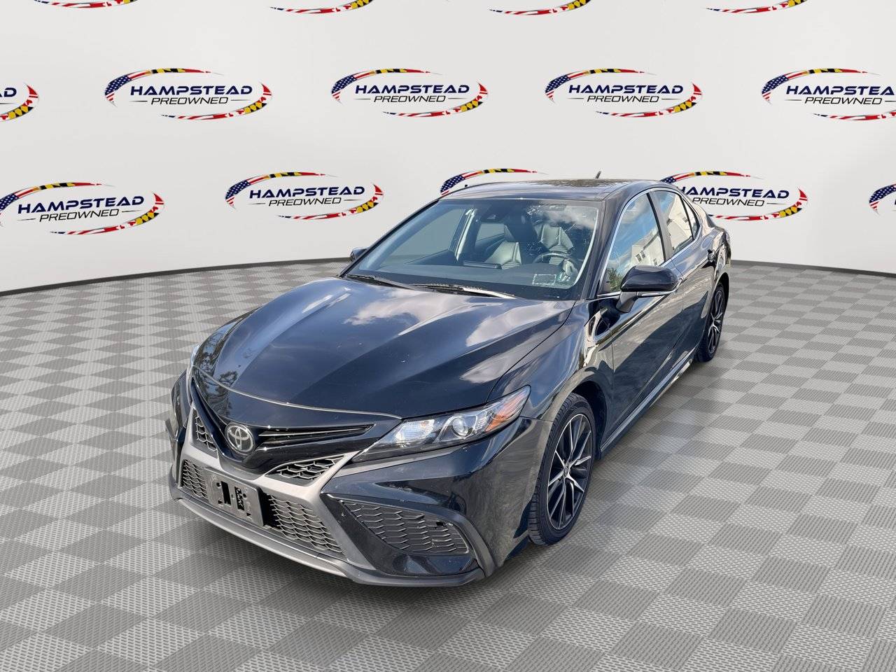 2022 Toyota Camry SE — Sedan — 69,972 mi — Hampstead, MD