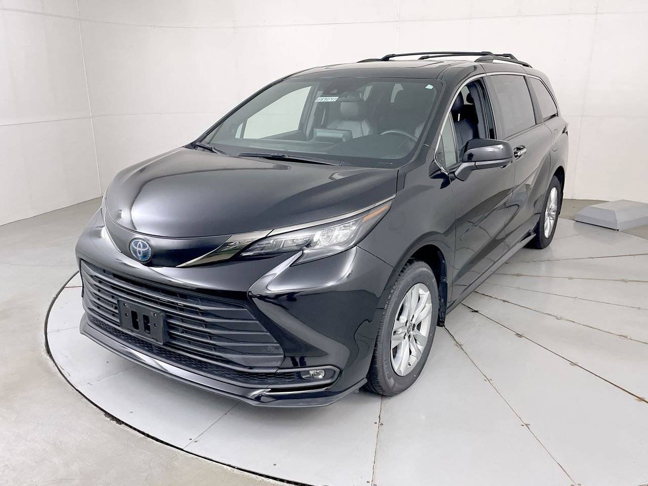 2023 Toyota Sienna XSE 25th Anniversary — Minivan — 28,222 mi — Hampstead, MD