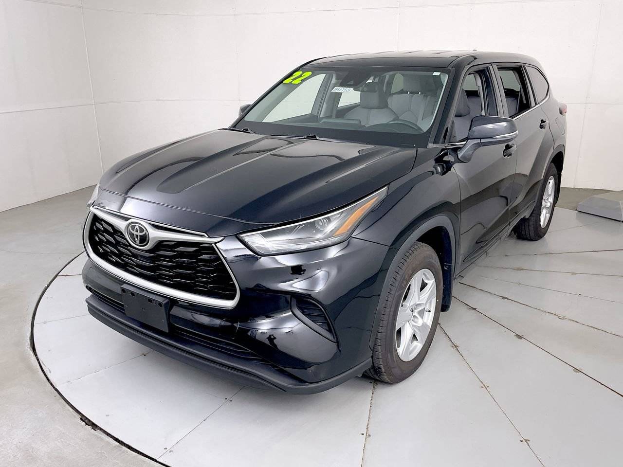 2022 Toyota Highlander L — SUV — 32,805 mi — Hampstead, MD
