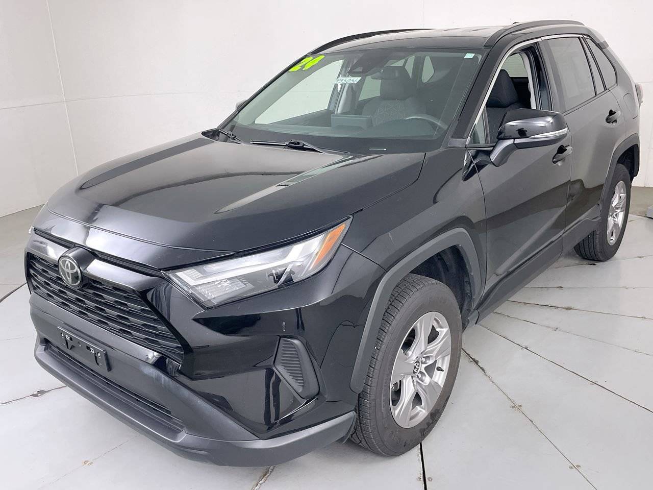 2024 Toyota RAV4 XLE — SUV — 19,231 mi — Hampstead, MD