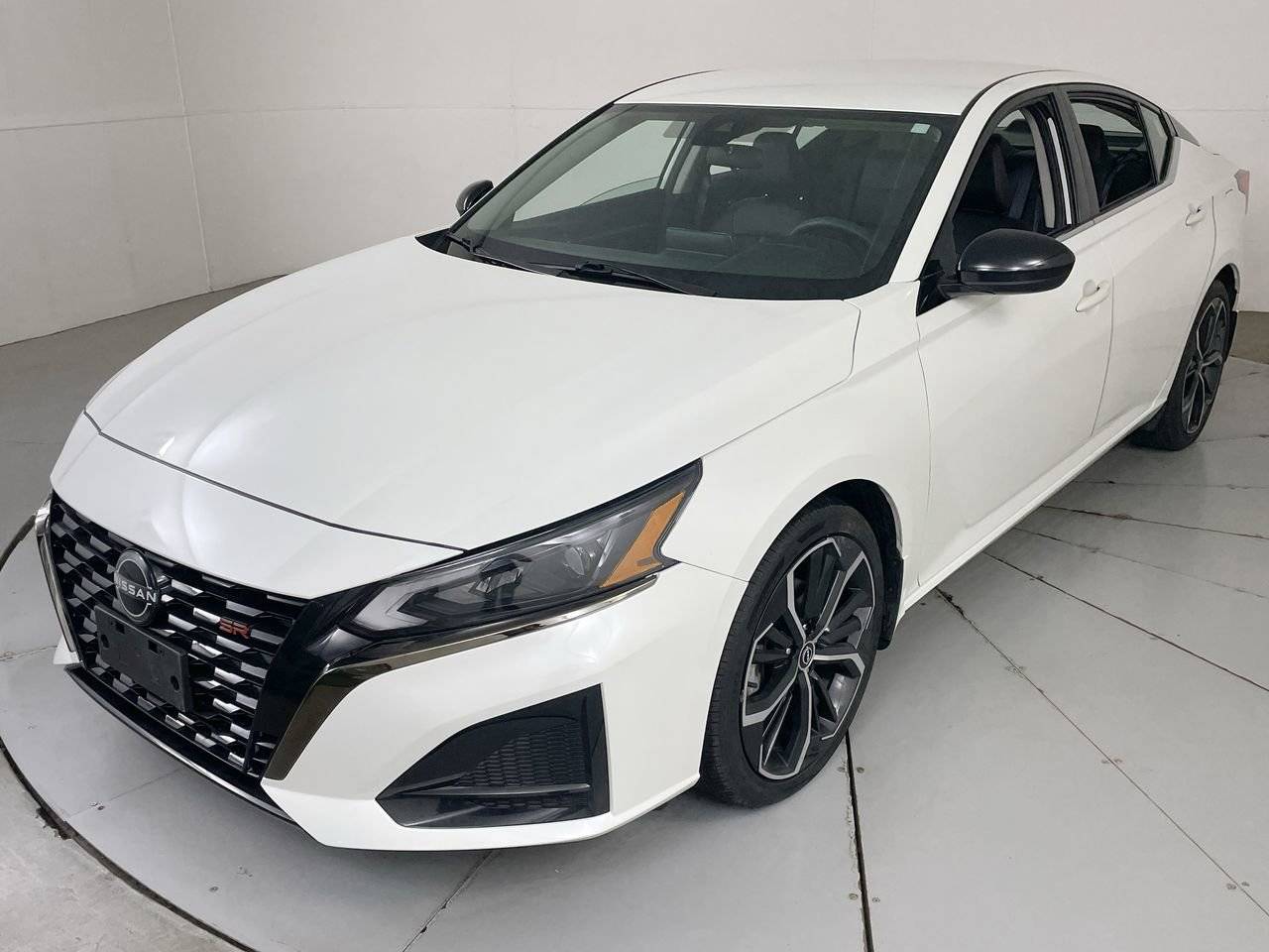 2023 Nissan Altima SR — Sedan — 22,235 mi — Hampstead, MD