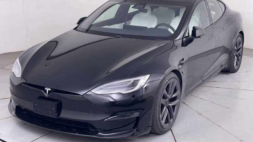 2022 Tesla Model S Plaid
