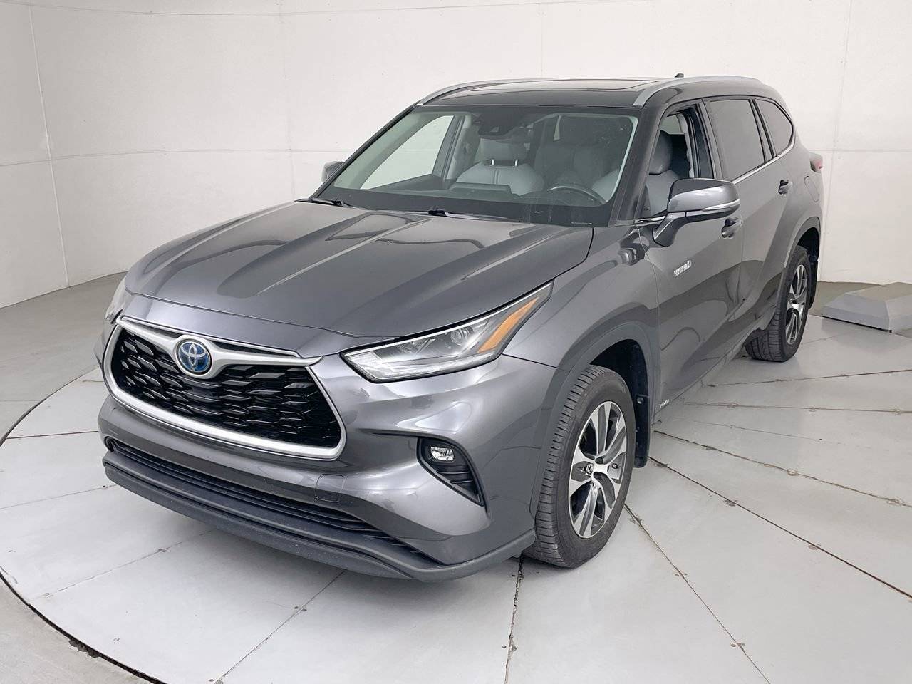 2021 Toyota Highlander Hybrid XLE — SUV — 65,120 mi — Hampstead, MD
