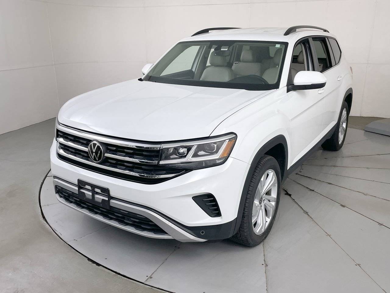 2022 Volkswagen Atlas SE with Technology — SUV — 42,300 mi — Hampstead, MD
