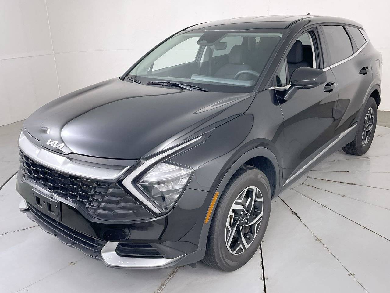 2023 Kia Sportage LX — SUV — 52,692 mi — Hampstead, MD