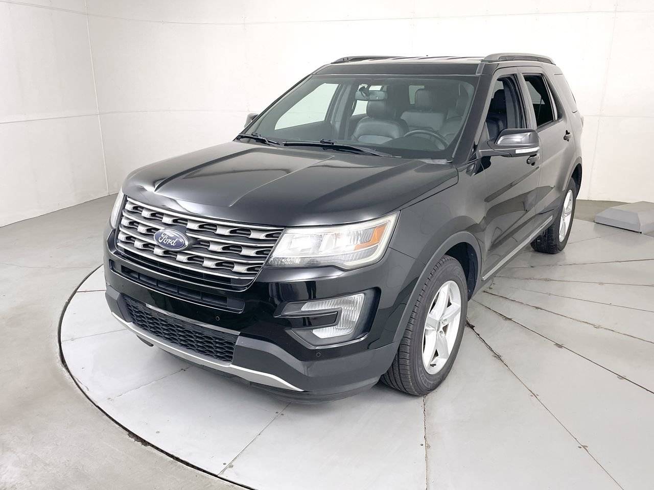 2017 Ford Explorer XLT — SUV — 64,713 mi — Hampstead, MD