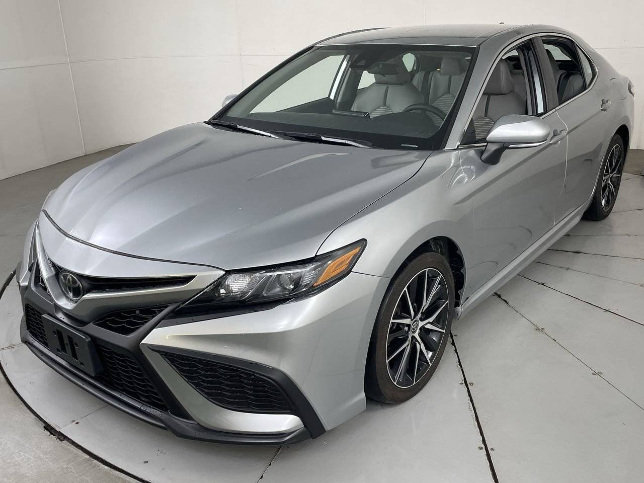 2022 Toyota Camry SE — Sedan — 63,694 mi — Hampstead, MD