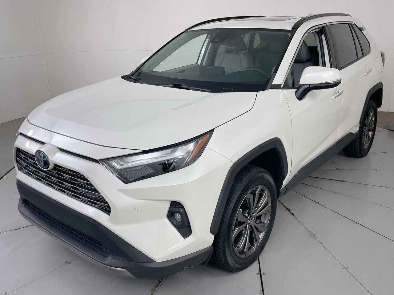 2022 Toyota RAV4 Hybrid Limited — SUV — 64,129 mi — Hampstead, MD