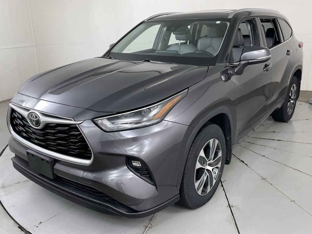 2021 Toyota Highlander XLE — SUV — 35,622 mi — Hampstead, MD