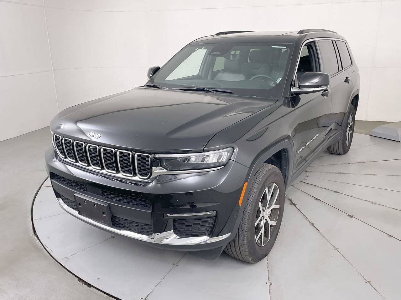 2024 Jeep Grand Cherokee Limited — SUV — 27,648 mi — Hampstead, MD