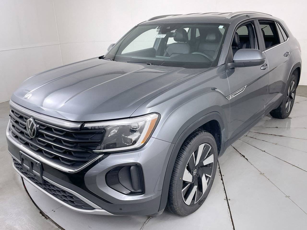 2024 Volkswagen Atlas Cross Sport SE with Technology — SUV — 39,285 mi — Hampstead, MD