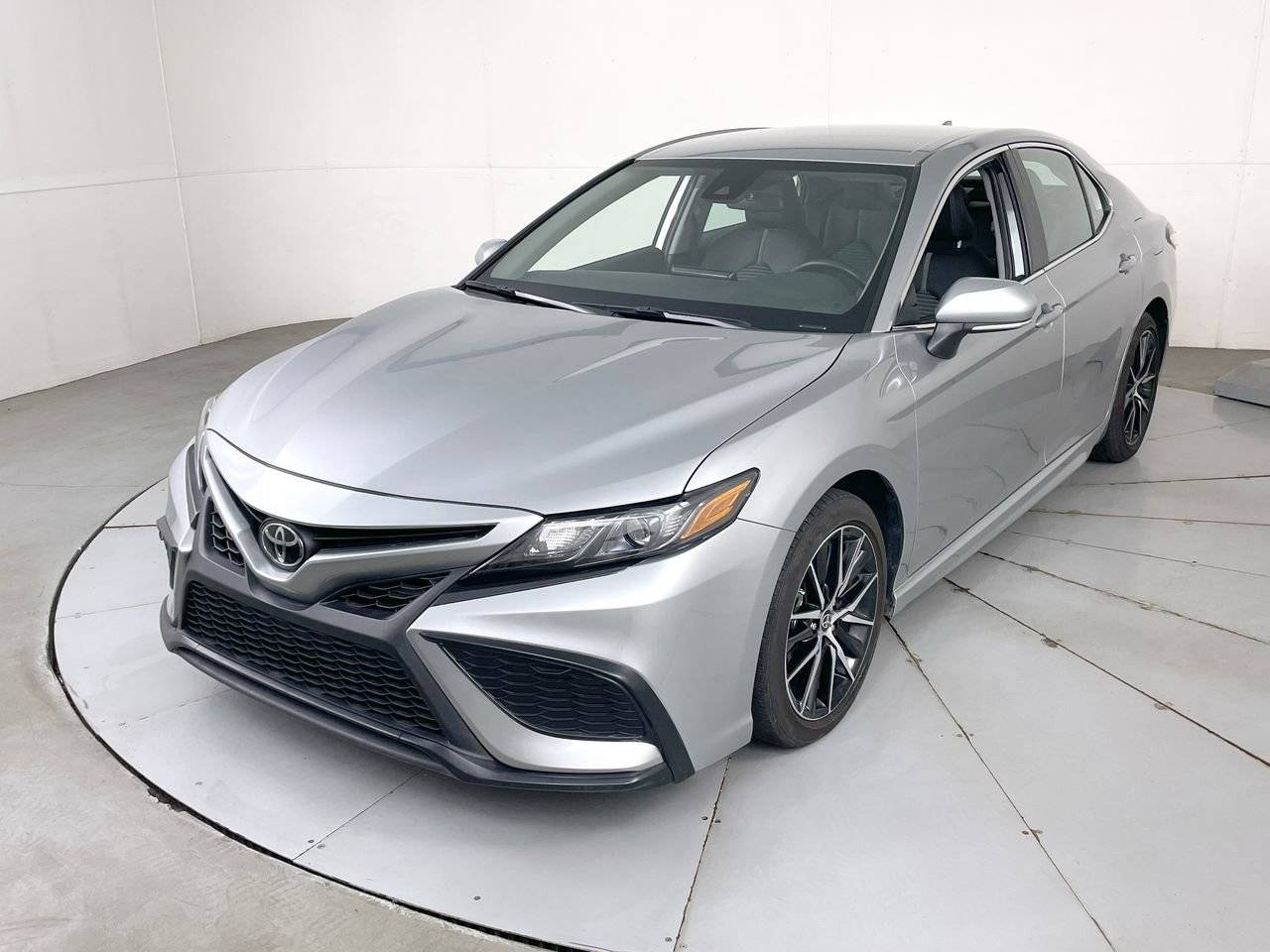 2024 Toyota Camry SE — Sedan — 28,676 mi — Hampstead, MD
