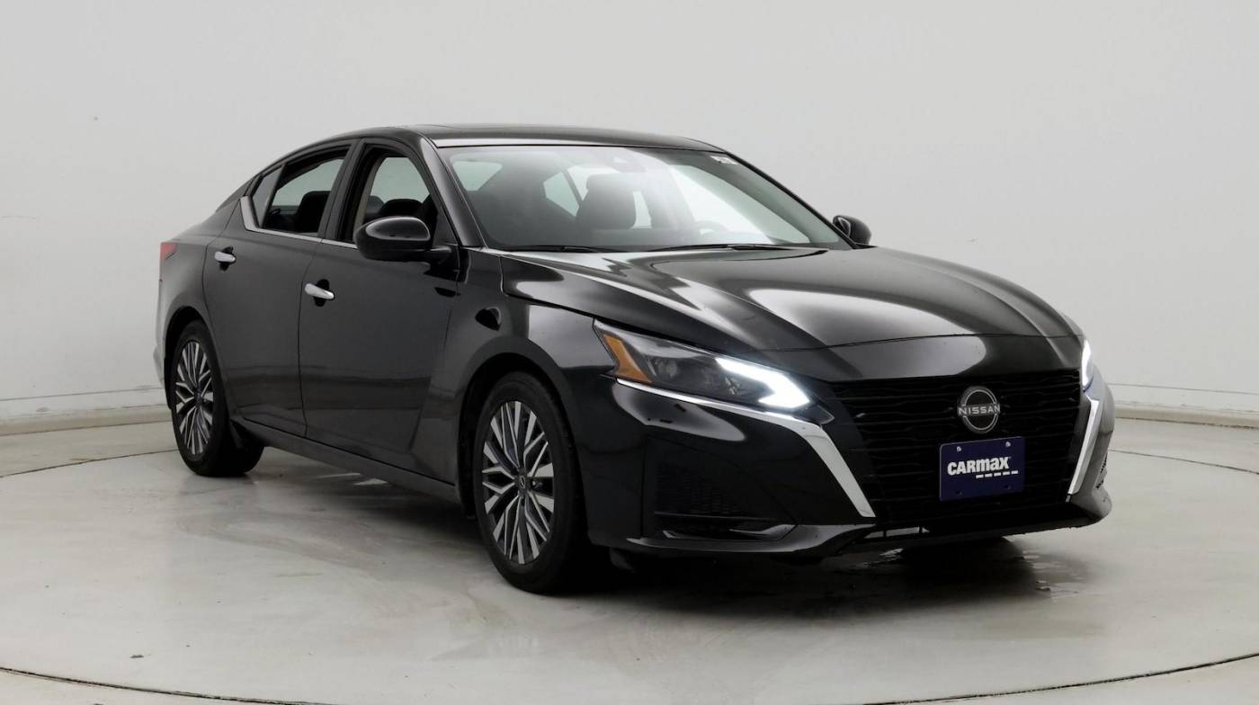 2023 Nissan Altima SV — Sedan — 52,779 mi — Colorado Springs, CO