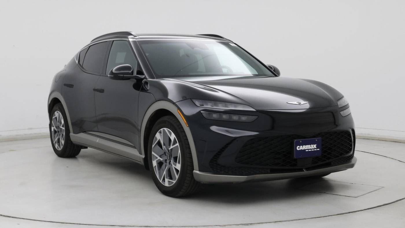 2025 Genesis GV60 Standard — SUV — 2,815 mi — Inglewood, CA
