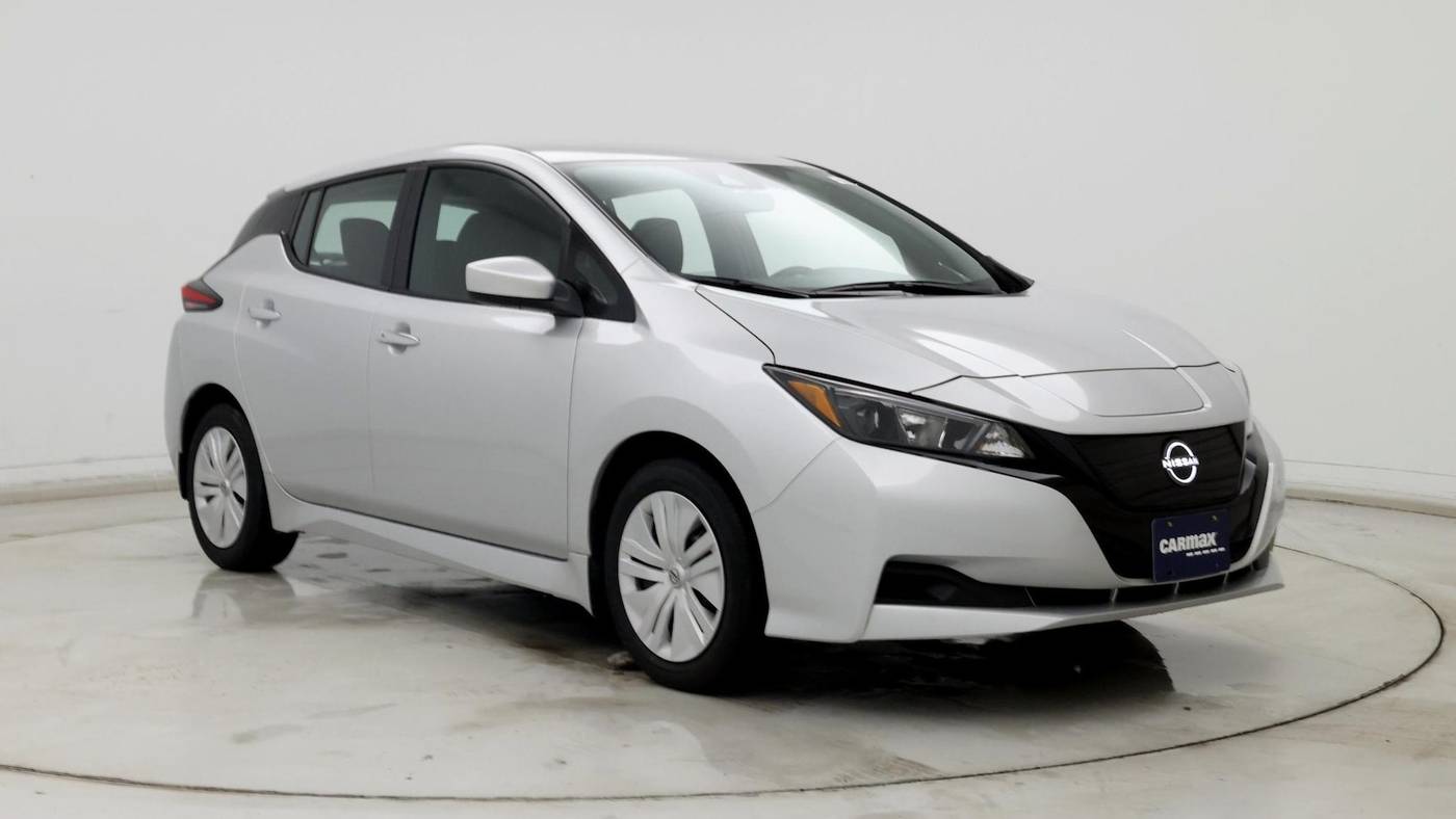 2025 Nissan LEAF S — Hatchback — 886 mi — Inglewood, CA