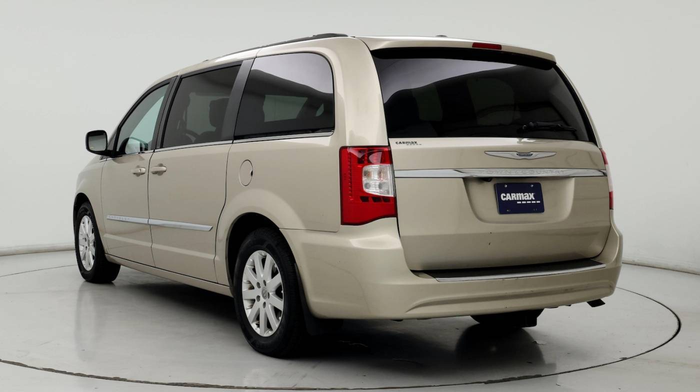 2014 Chrysler Town & Country Touring — Minivan — 69,390 mi — Columbia, SC