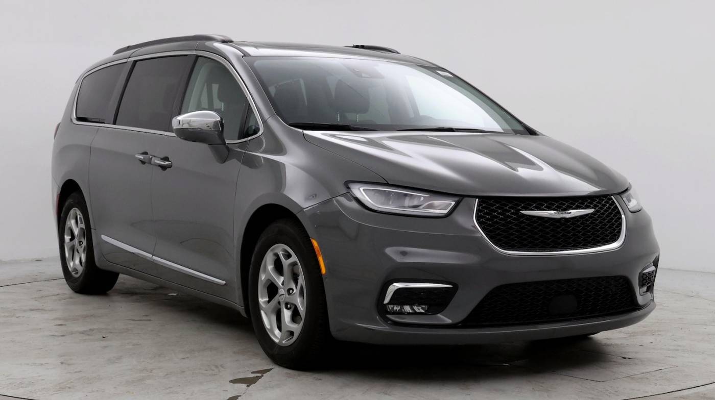 2022 Chrysler Pacifica Limited — Minivan — 59,770 mi — Columbia, SC