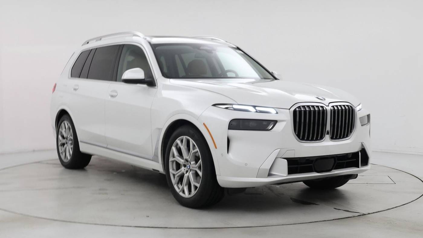 2023 BMW X7 xDrive40i