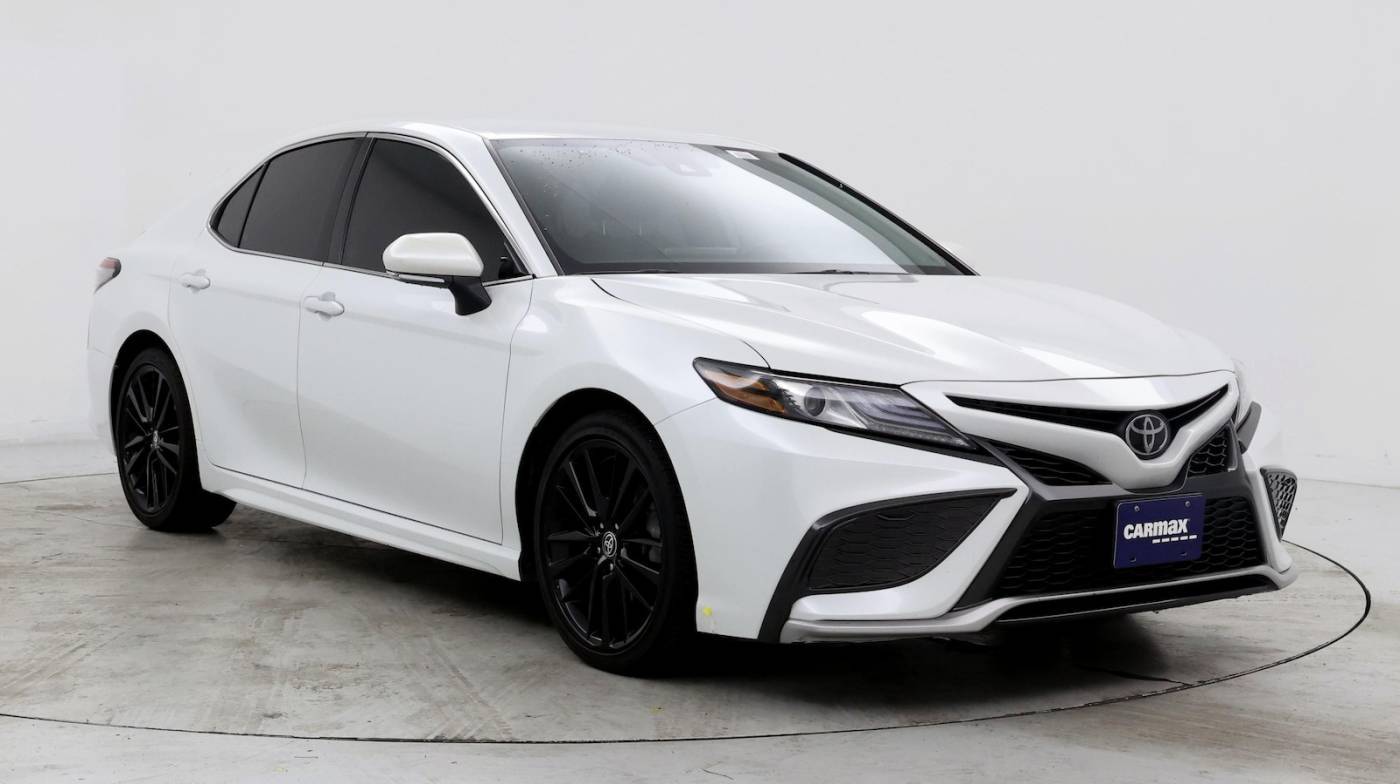 2022 Toyota Camry XSE — Sedan — 17,720 mi — Columbia, SC