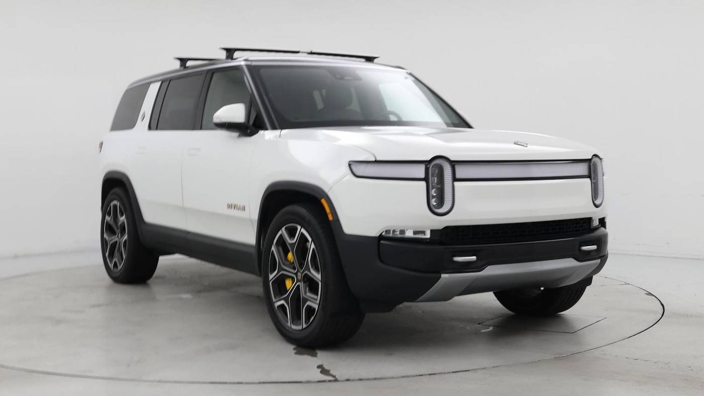 2023 Rivian R1S