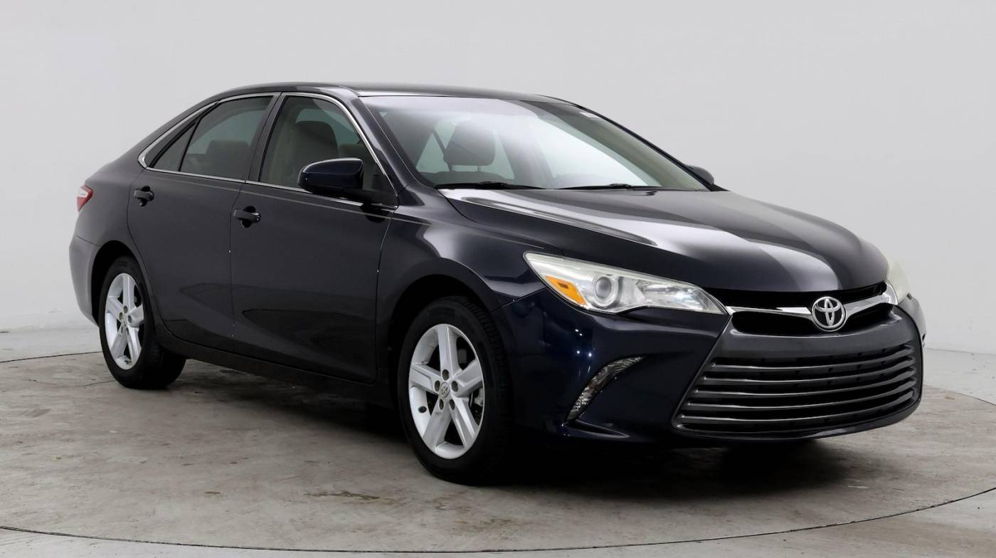 2017 Toyota Camry LE — Sedan — 67,760 mi — Columbia, SC