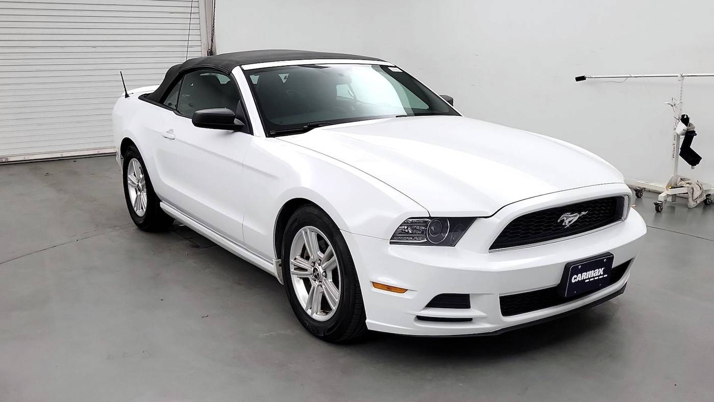 2014 Ford Mustang V6