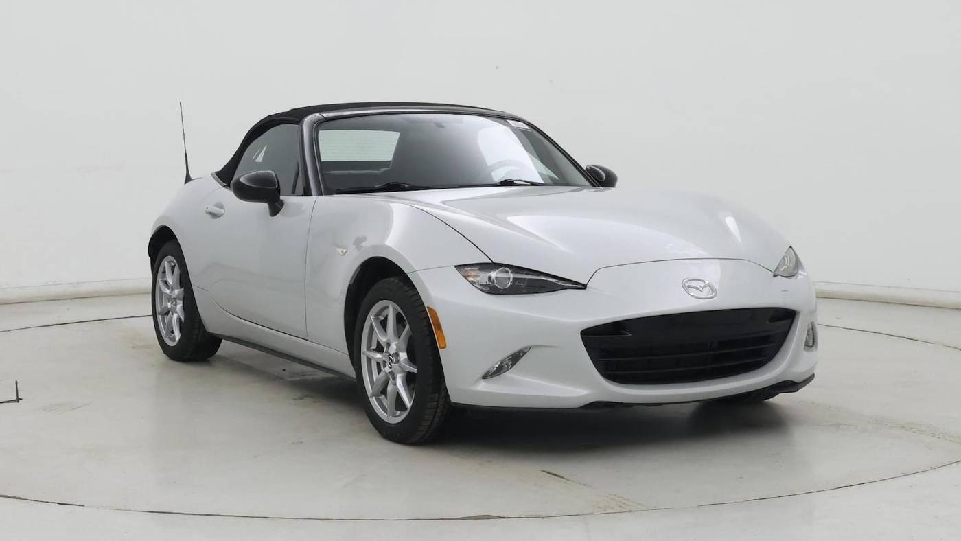 2016 Mazda MX-5 Miata Sport