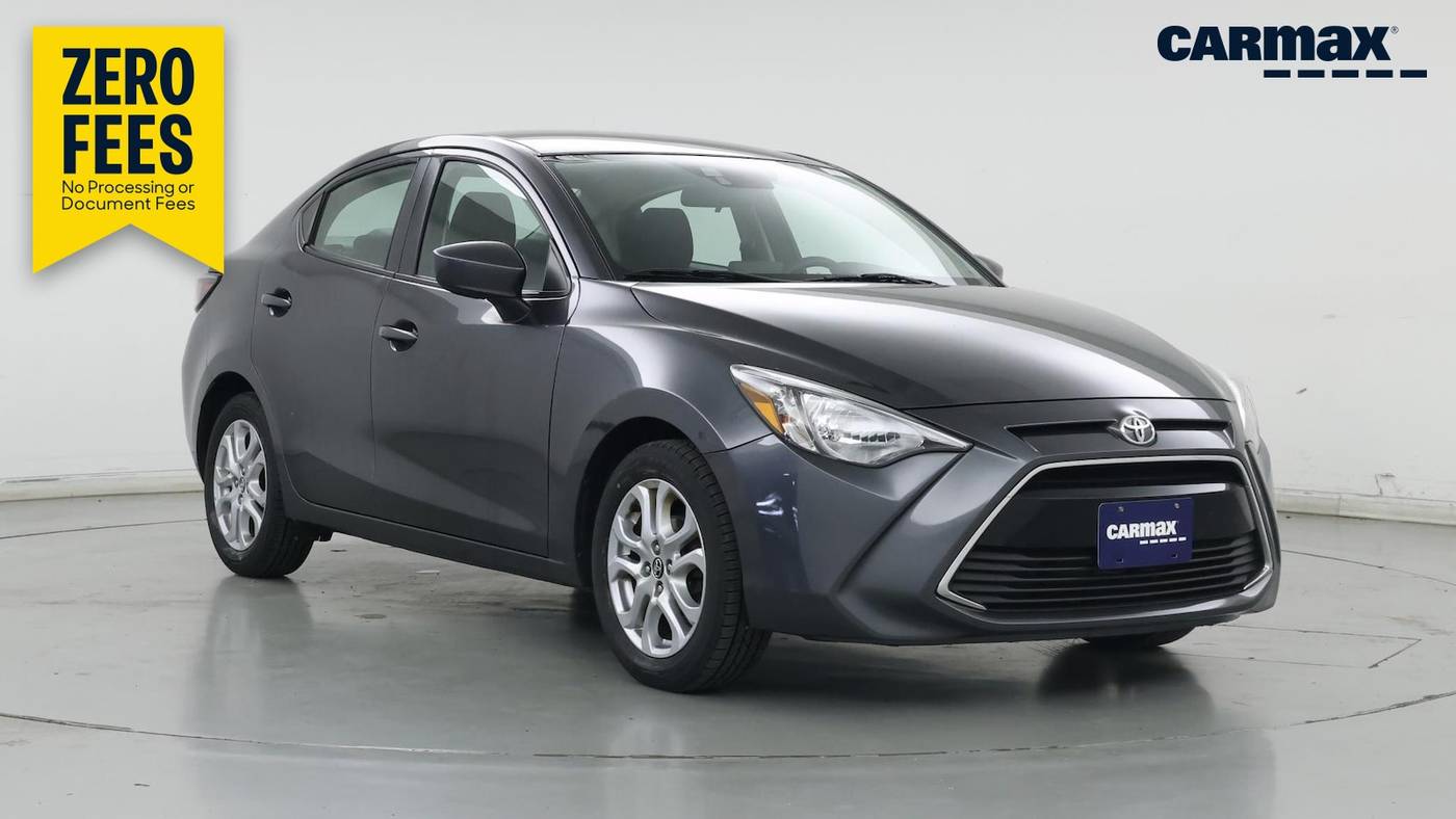 2017 Toyota Yaris iA Base