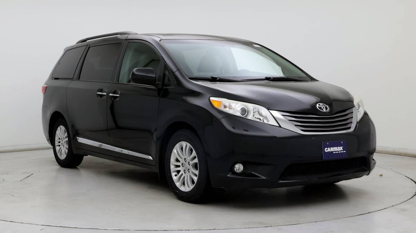 2017 Toyota Sienna XLE — Minivan — 58,043 mi — Columbus, OH