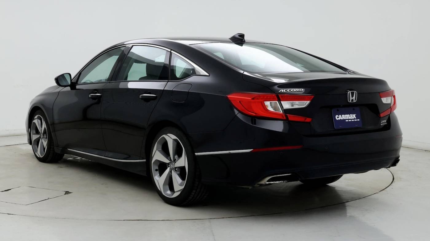 2018 Honda Accord Touring — Sedan — 115,870 mi — Columbus, OH