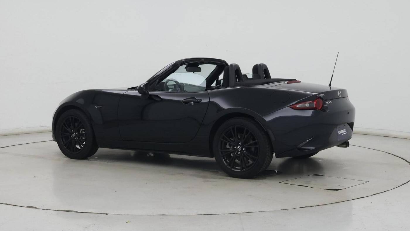 2022 Mazda MX-5 Miata Sport