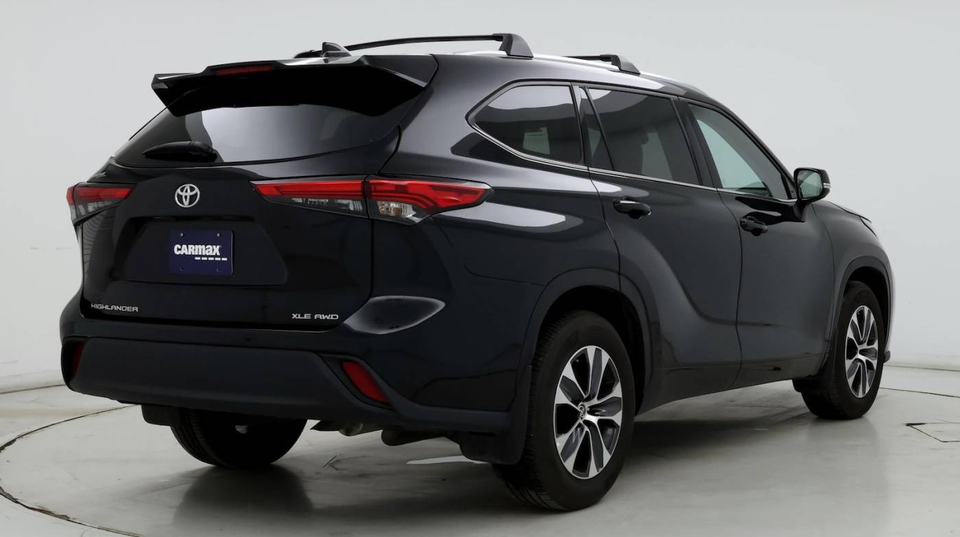 2021 Toyota Highlander XLE — SUV — 14,251 mi — Columbus, OH