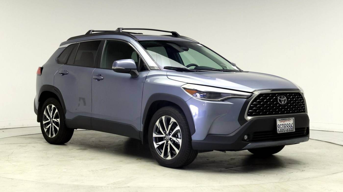 2023 Toyota Corolla Cross XLE — SUV — 16,571 mi — Costa Mesa, CA