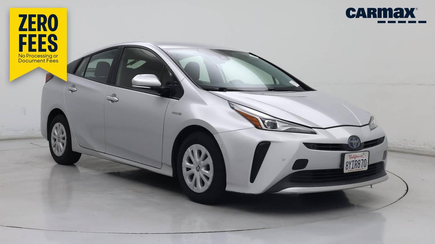 2020 Toyota Prius LE