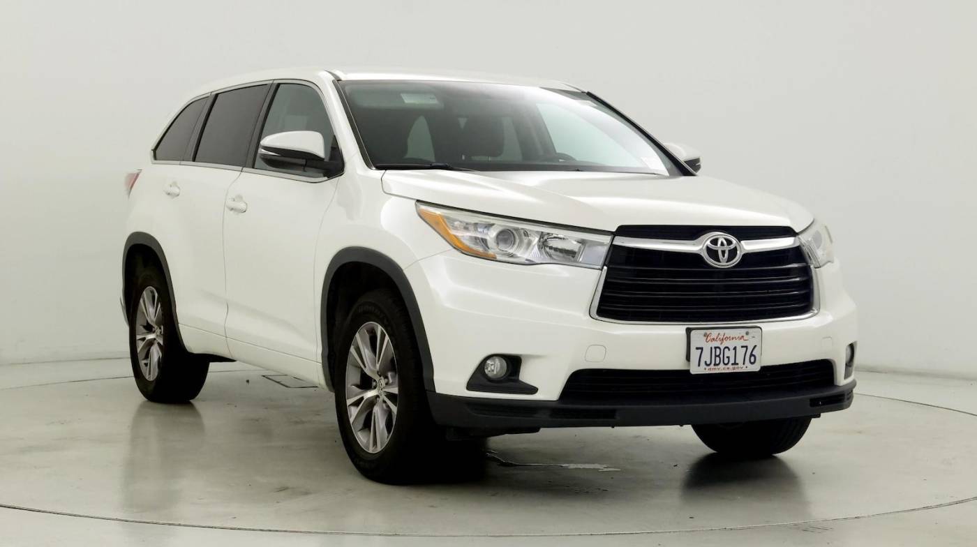 2015 Toyota Highlander LE Plus — SUV — 105,492 mi — Costa Mesa, CA