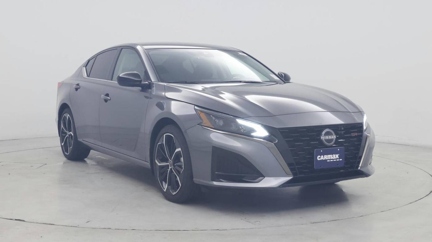 2025 Nissan Altima SR — Sedan — 1,691 mi — Costa Mesa, CA