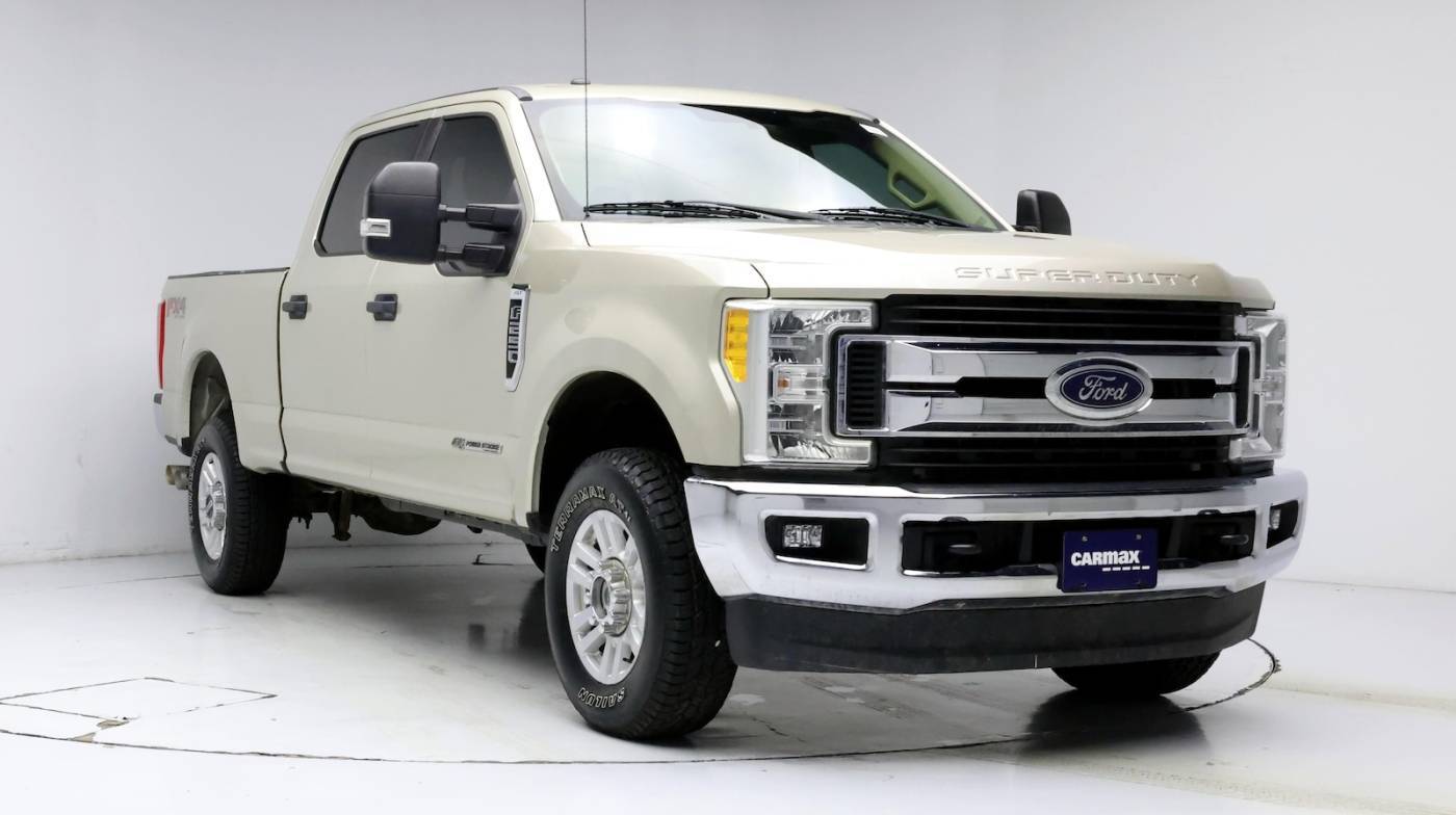 2017 Ford Super Duty F-250 XLT — Pickup Truck — 88,987 mi — Costa Mesa, CA
