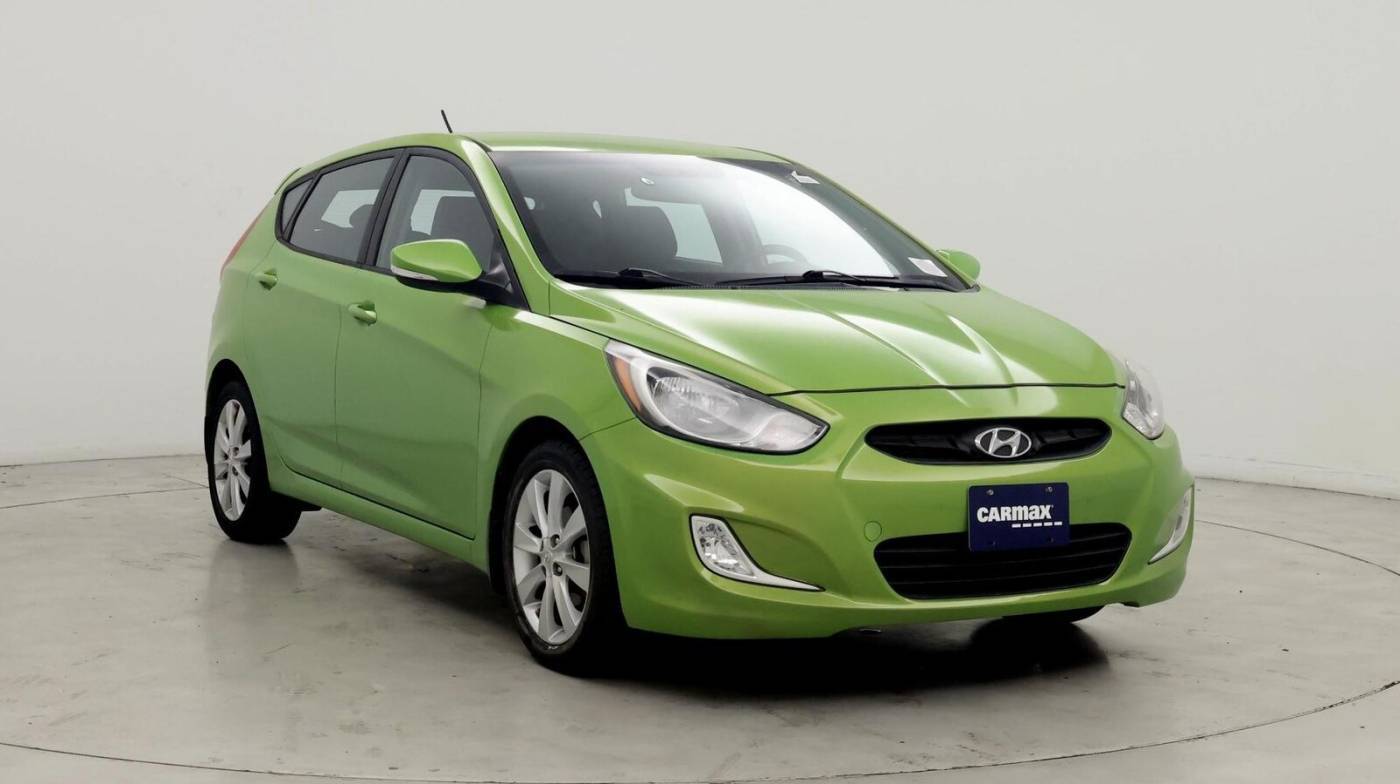 2013 Hyundai Accent SE — Hatchback — 80,215 mi — Costa Mesa, CA