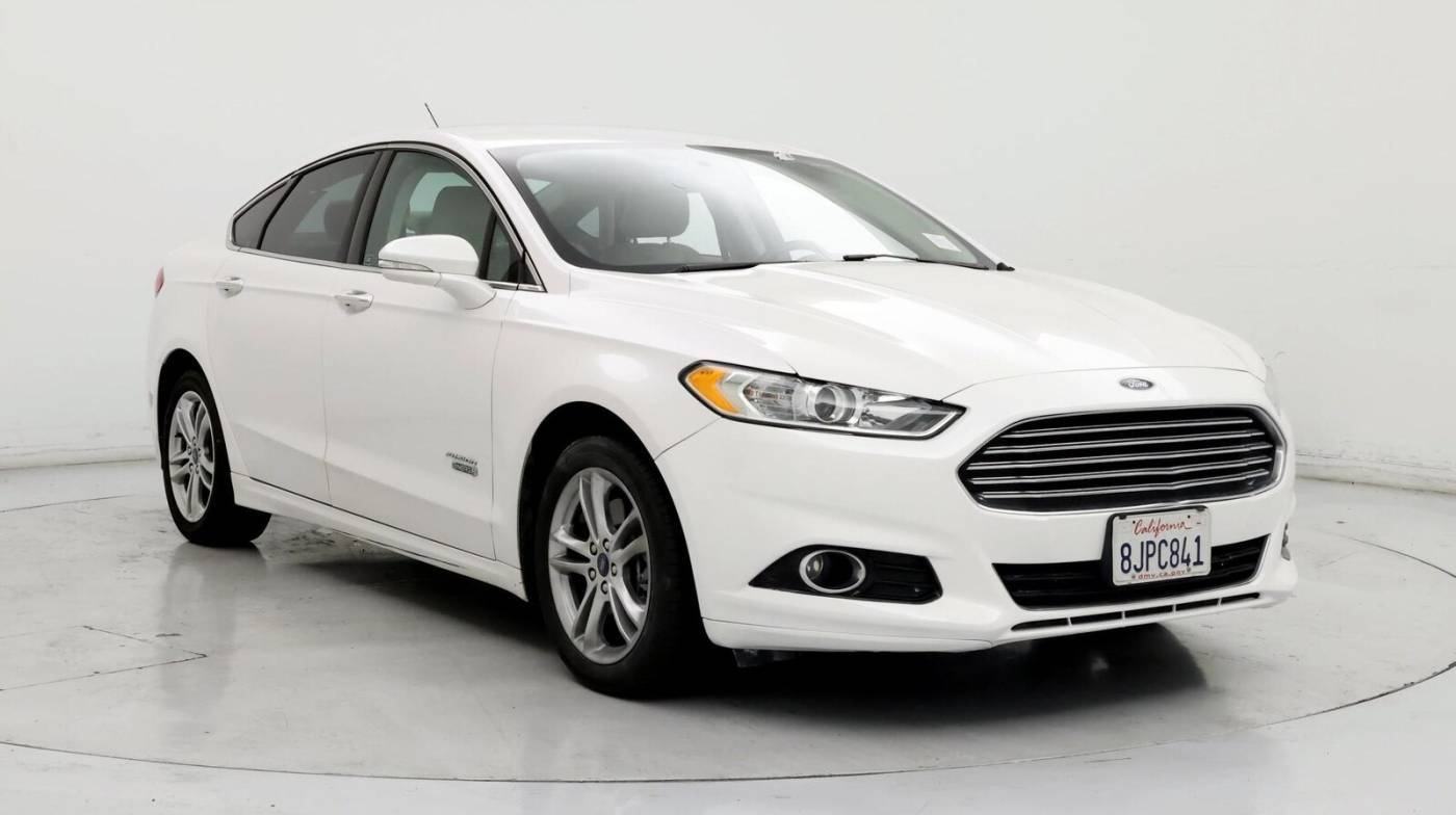 2016 Ford Fusion Energi Titanium — Sedan — 92,401 mi — Costa Mesa, CA