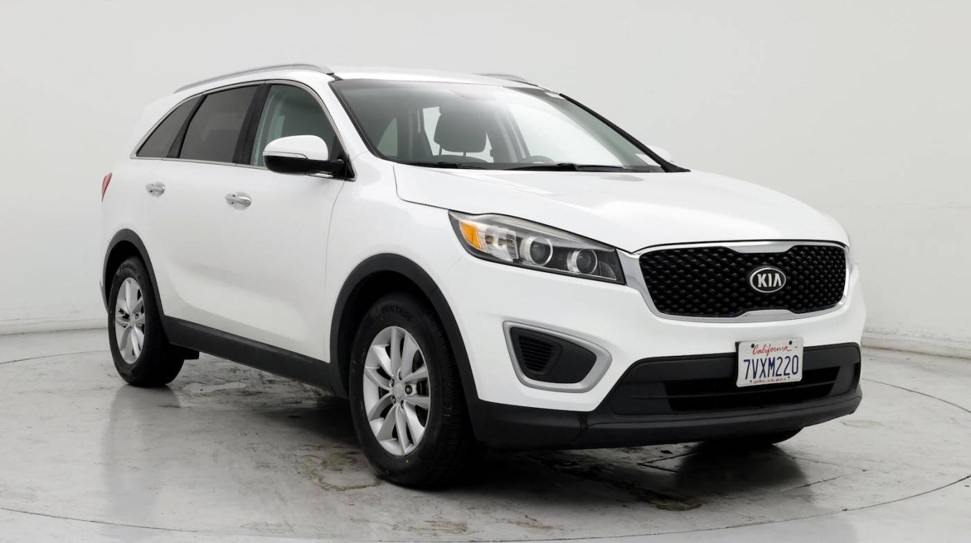 2017 Kia Sorento LX V6 — SUV — 73,139 mi — Costa Mesa, CA
