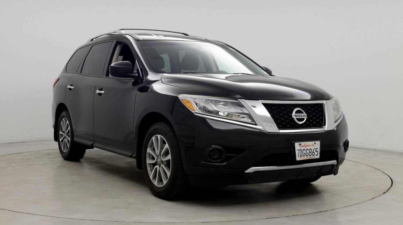 2014 Nissan Pathfinder SV — SUV — 68,221 mi — Costa Mesa, CA