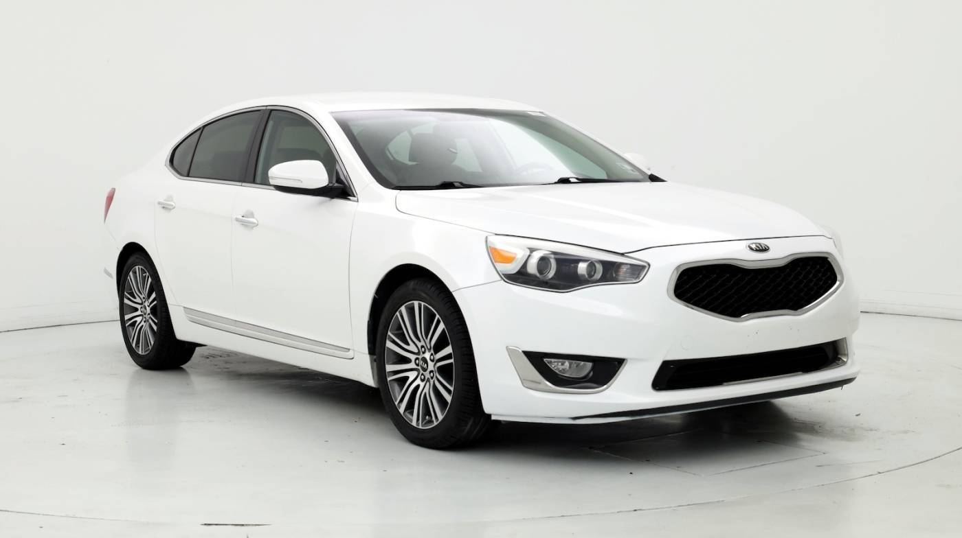 2015 Kia Cadenza Premium — Sedan — 63,405 mi — Houston, TX