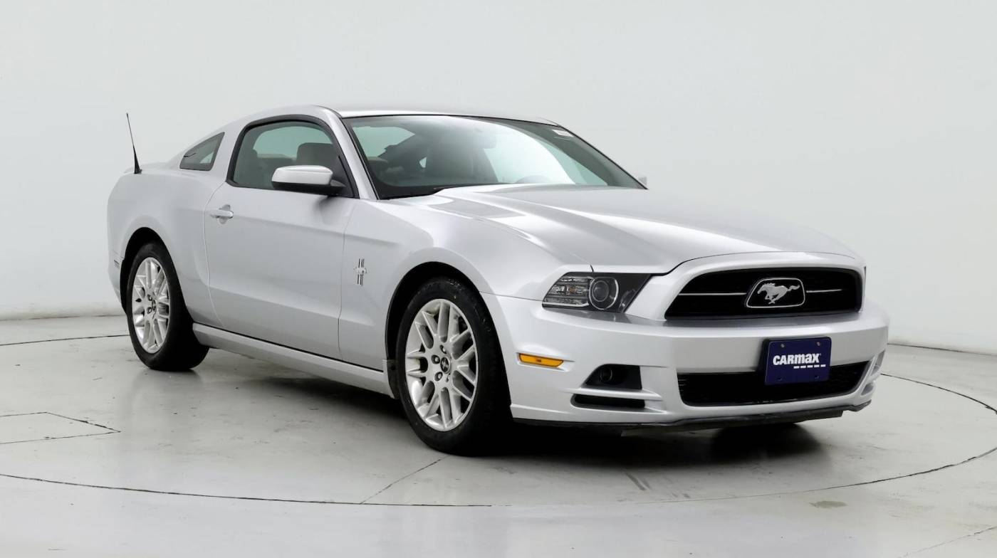 2013 Ford Mustang V6 — Coupe — 22,976 mi — Houston, TX