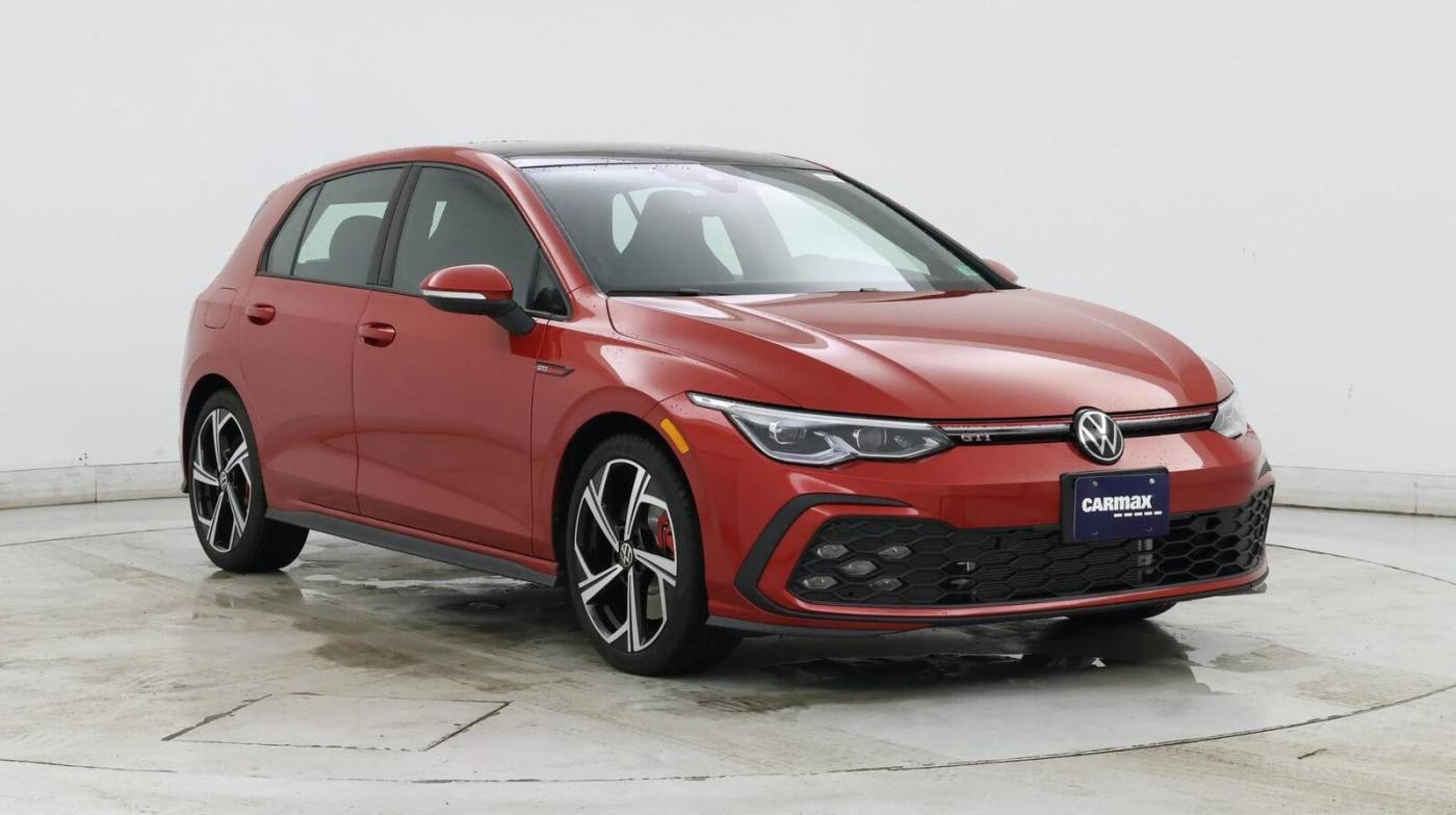 2024 Volkswagen Golf GTI SE — Hatchback — 823 mi — Sterling, VA