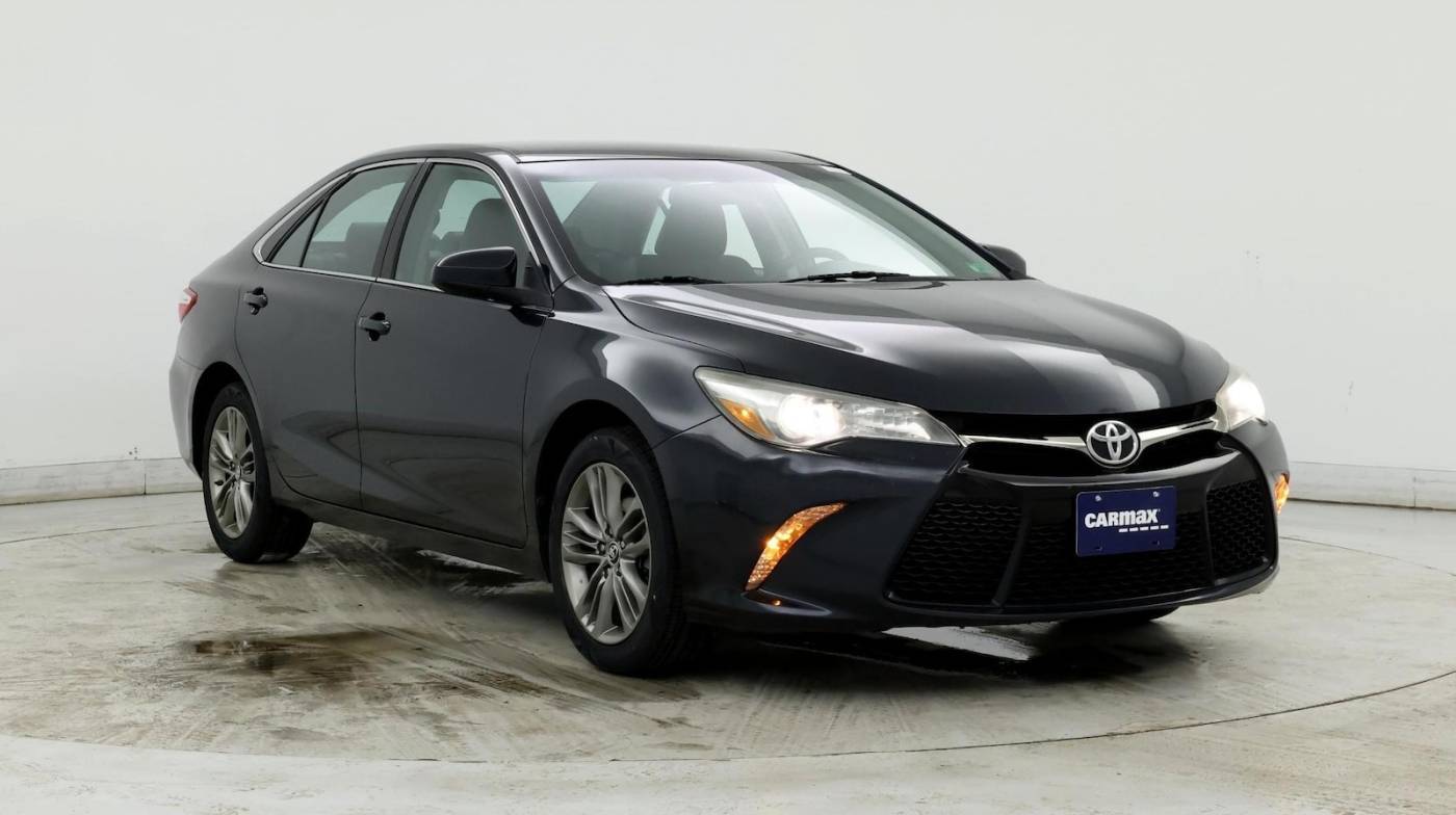 2016 Toyota Camry SE — Sedan — 81,269 mi — Sterling, VA