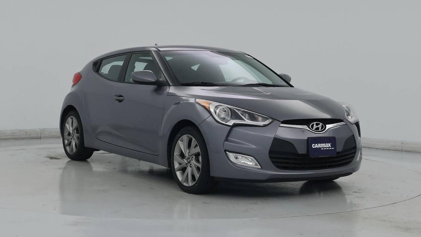 2017 Hyundai Veloster Base — Hatchback — 44,781 mi — Sterling, VA